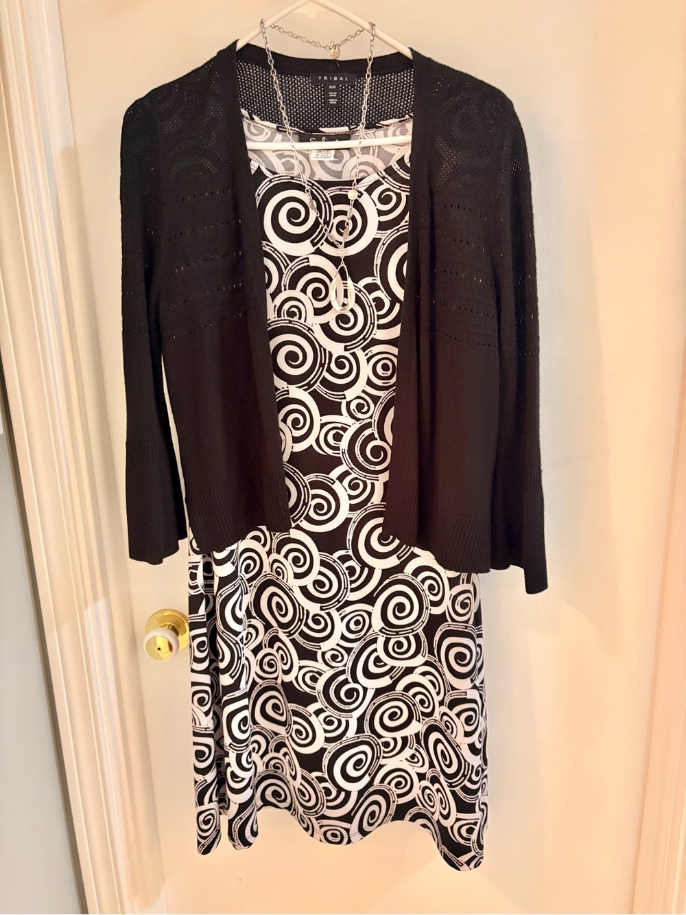 Sophie A small black and white swirl dress